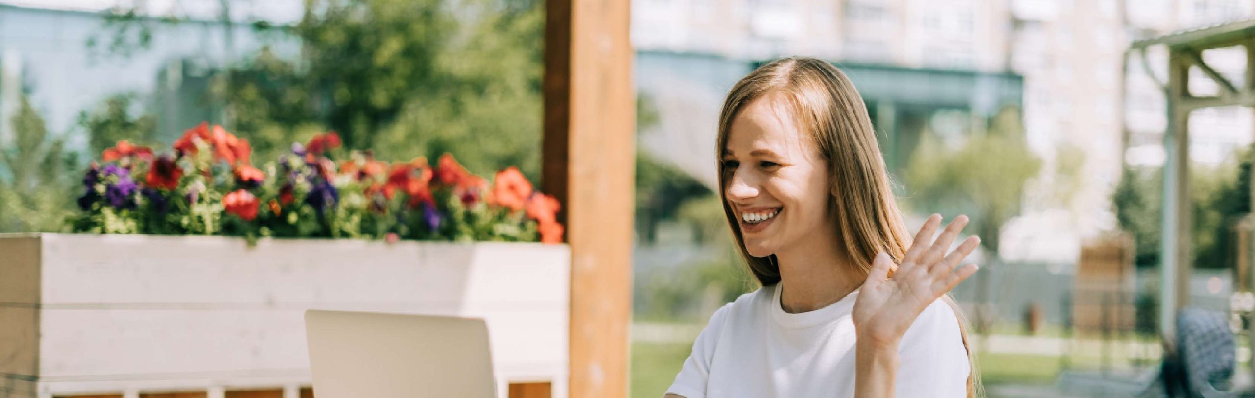 lady outside doing virtual treatment