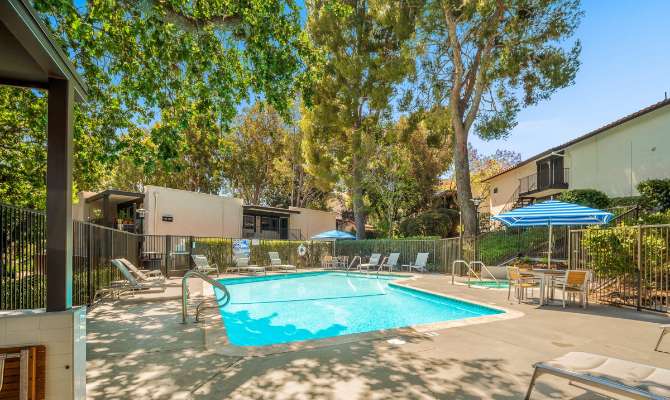 alsana WestlakeVillage pool